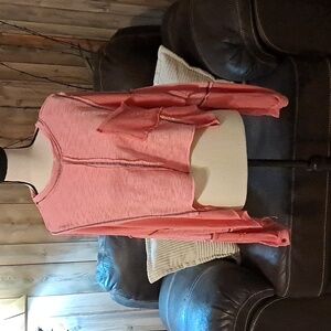 POL Exposed Seam Cropped Long Sleeve Top